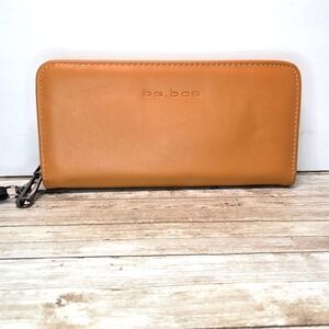 BS Bag Orange Billfold Wallet Burnt Orange 4 Pocket Zipper Close